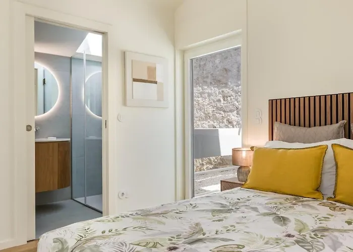 Duplex Factory - Maison Dans Appartement Oporto